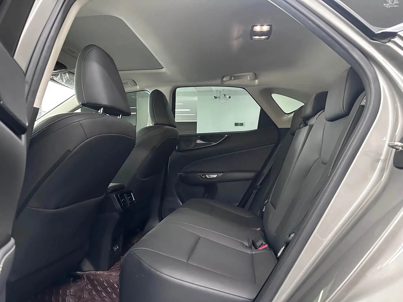 Lexus NX 2022 — Şəkil 12/15