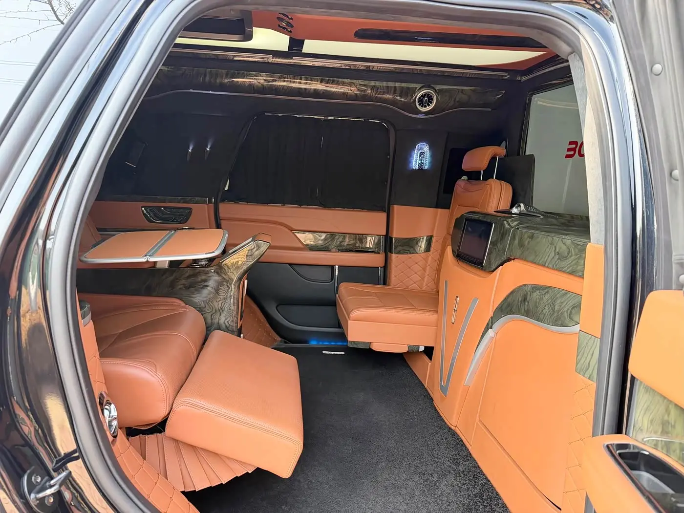 Lincoln Navigator 2020 — Photo 5/9