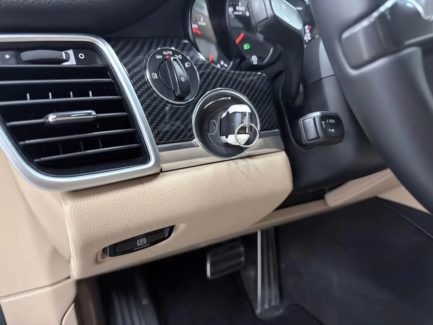 Porsche Panamera 2013 — Photo 11/20