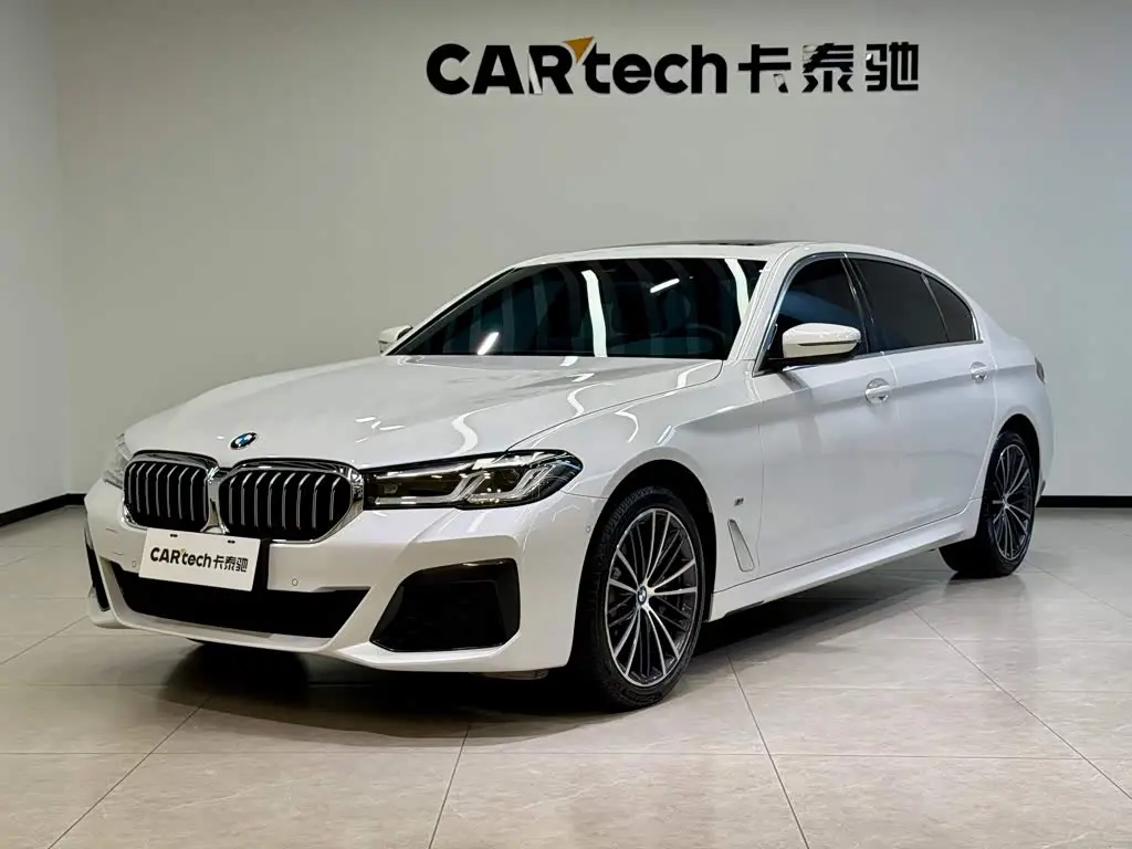 BMW 5 Series 2023 — Photo 1/20
