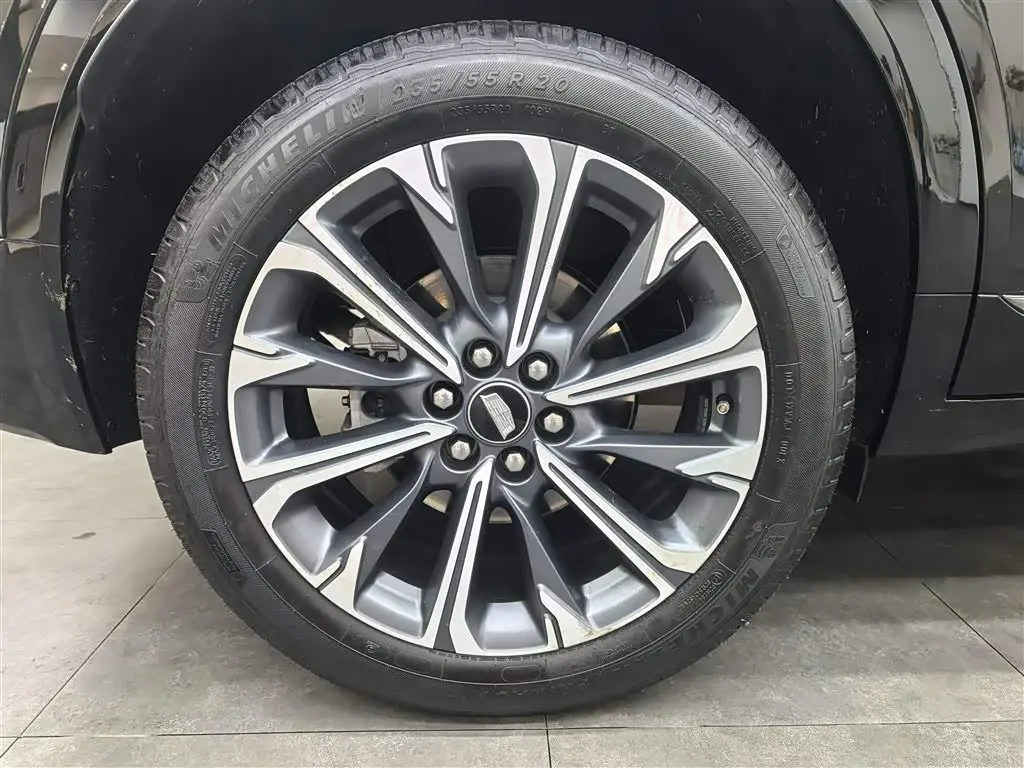 Cadillac XT5 2024 — Фото 16/16