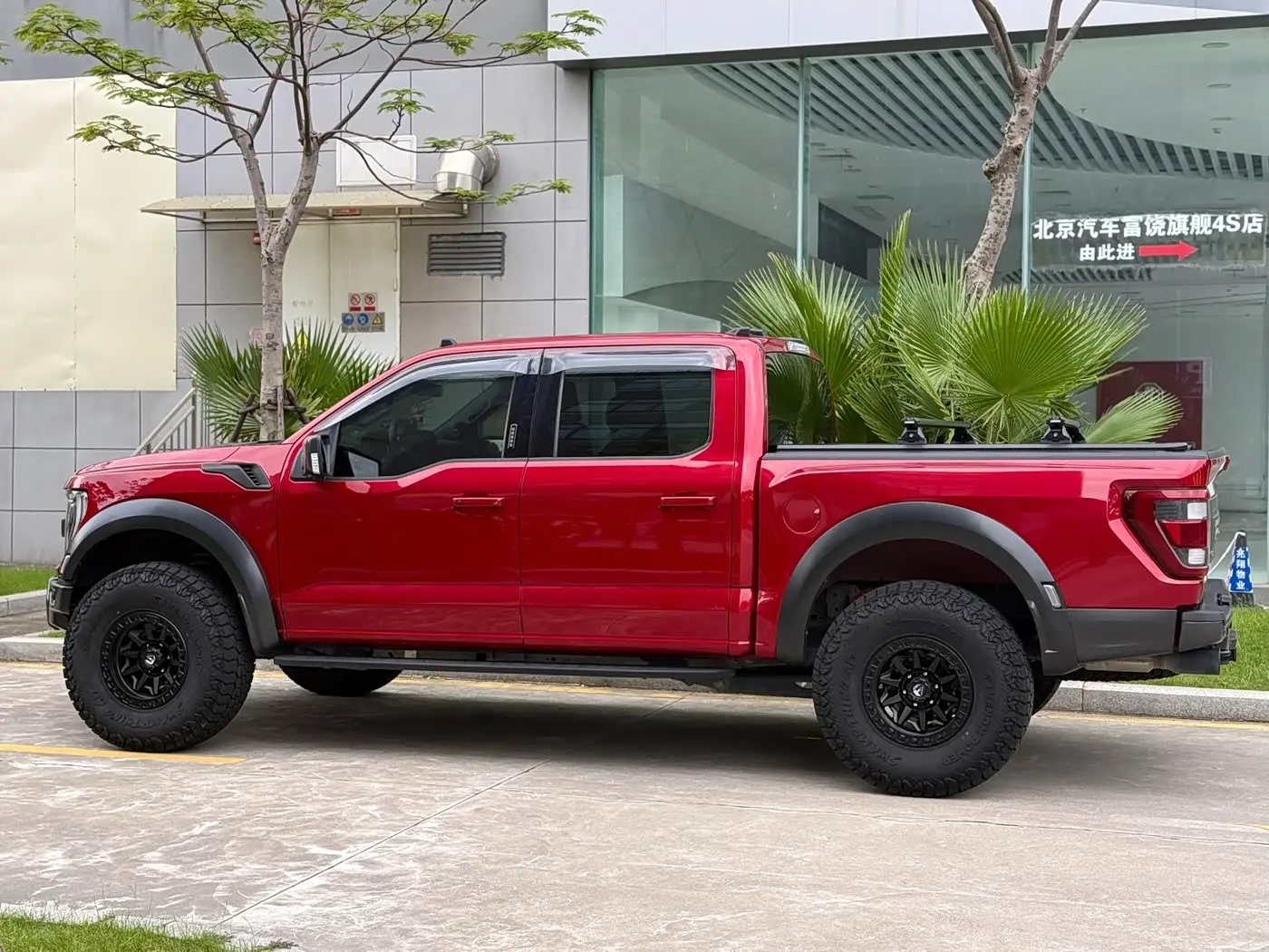 Ford F-150 Raptor 2023 — Photo 6/20