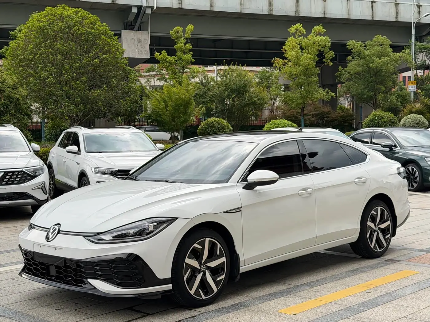 Volkswagen Lamando, 2023