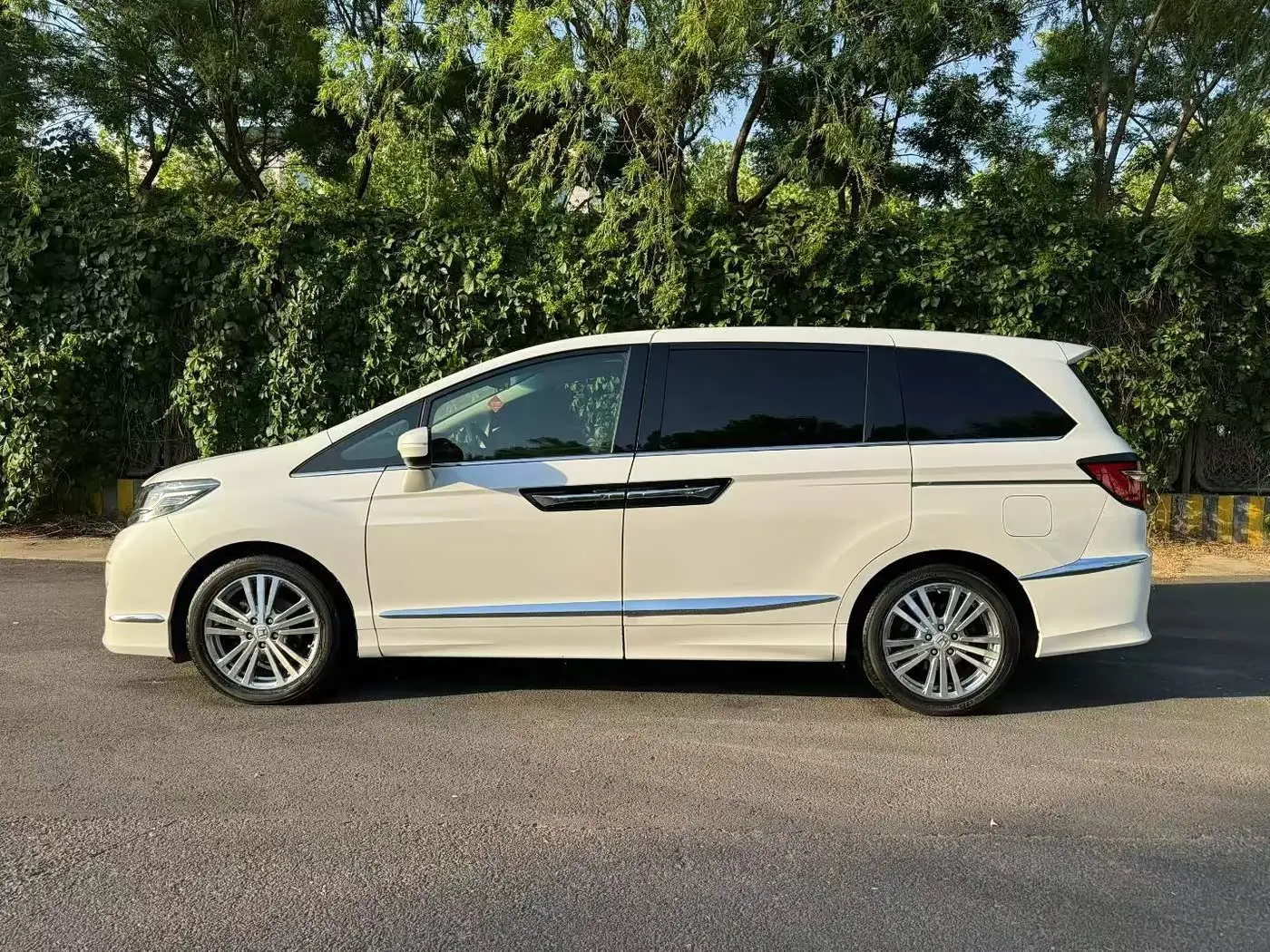 Honda Elysion 2017 — Şəkil 3/9