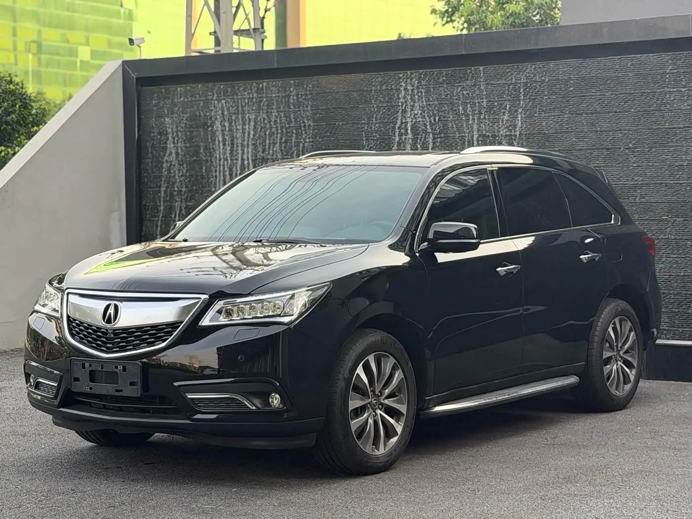 Acura MDX 2016 — Photo 1/10