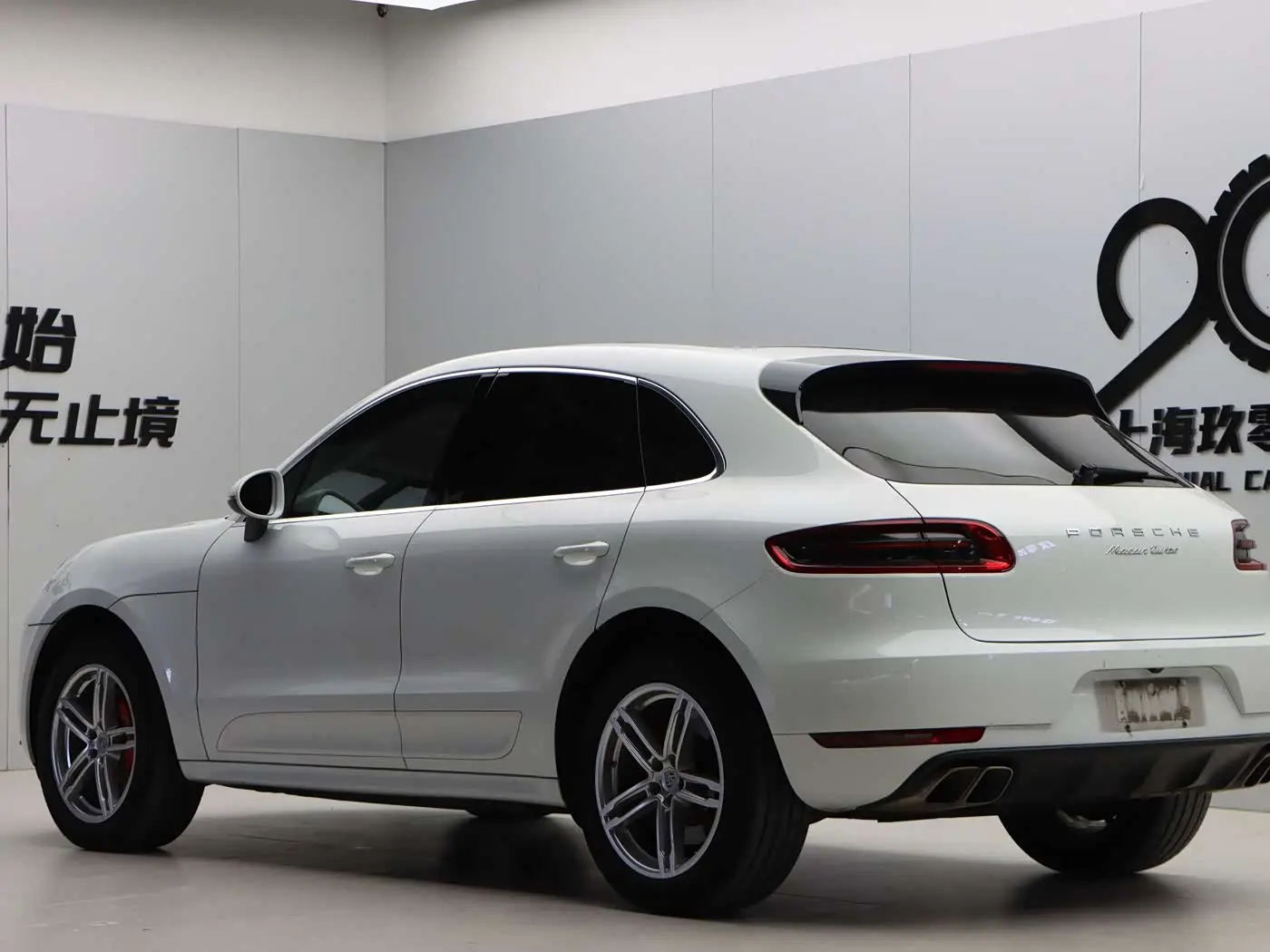 Porsche Macan 2015 — Фото 4/20