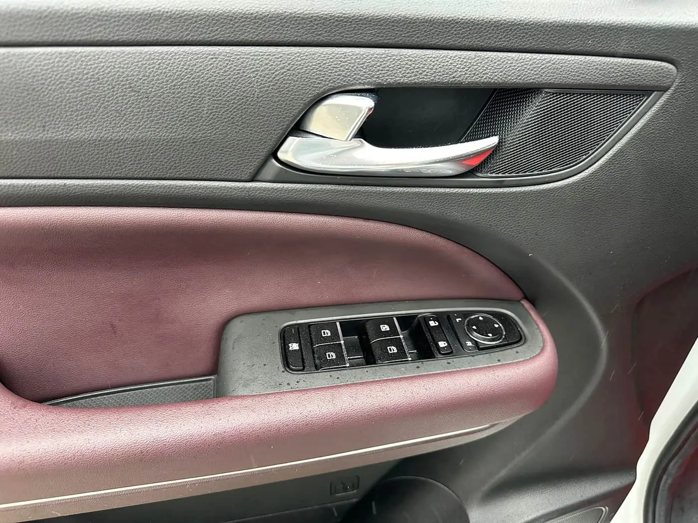 GAC Trumpchi Trumpchi M6 2022 — Photo 11/20