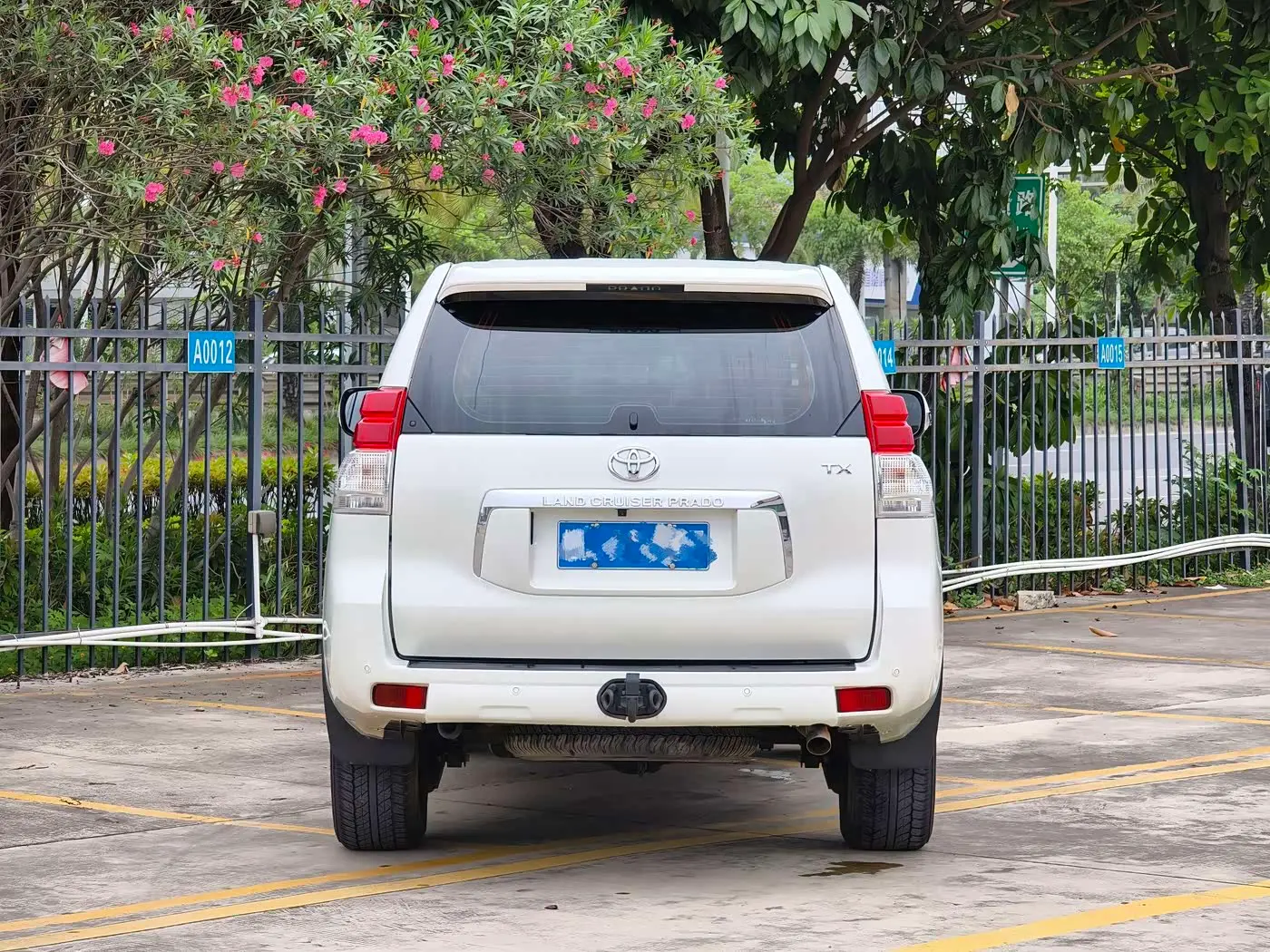 Toyota Prado 2011 — Şəkil 4/13