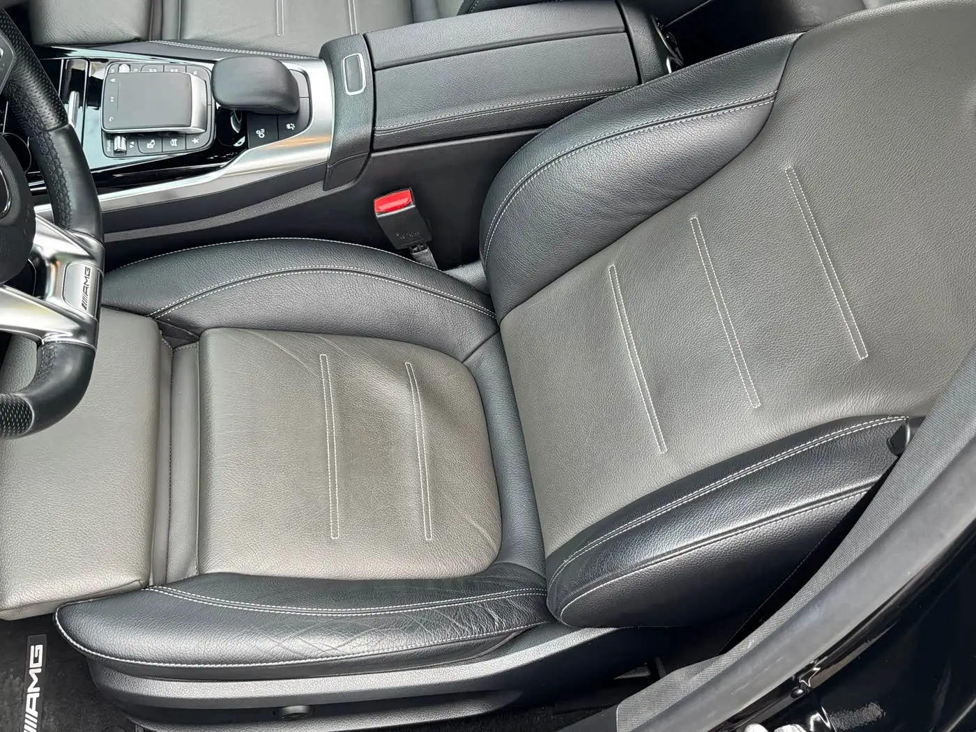 Mercedes-Benz A-Class AMG 2021 — Photo 10/20