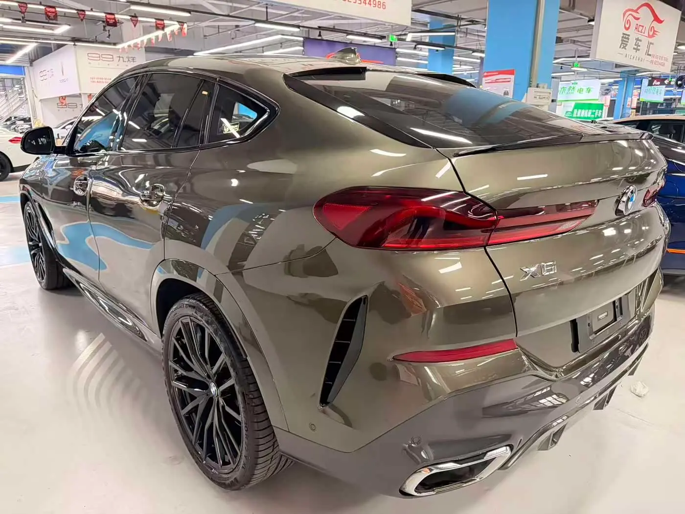 BMW X6 2021 — Фото 18/20