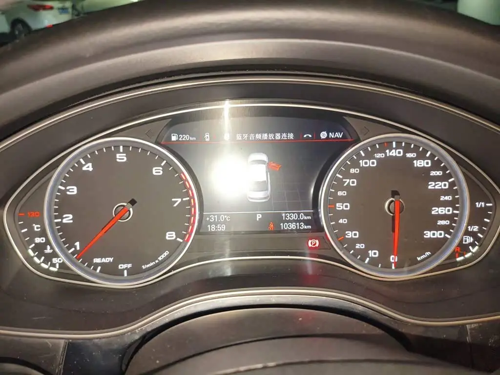 Audi A6L 2017 — Photo 12/20