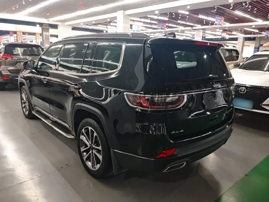 Jeep Grand Commander 2021 — Фото 5/20