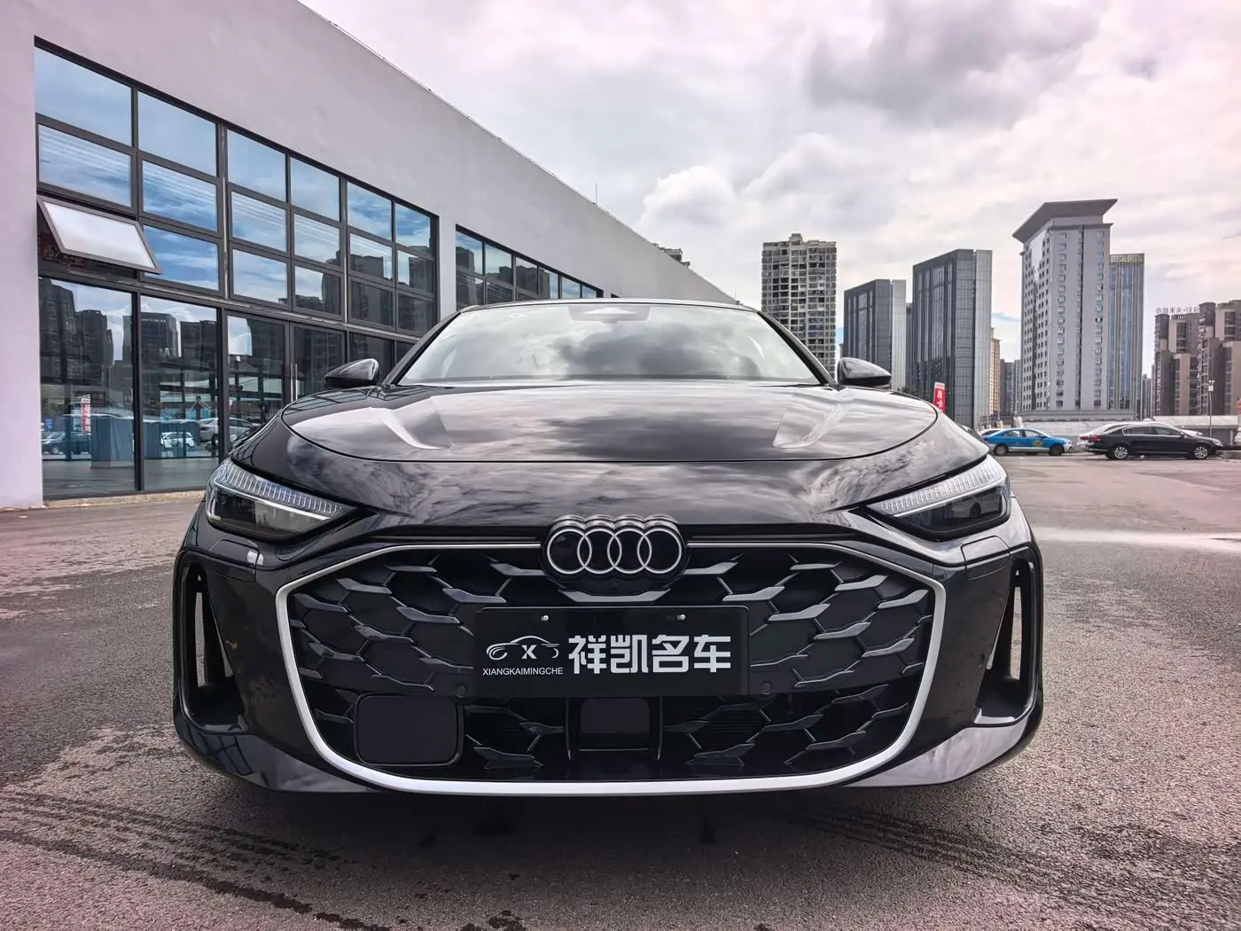 Audi A5L Sportback 2026 — Photo 2/13