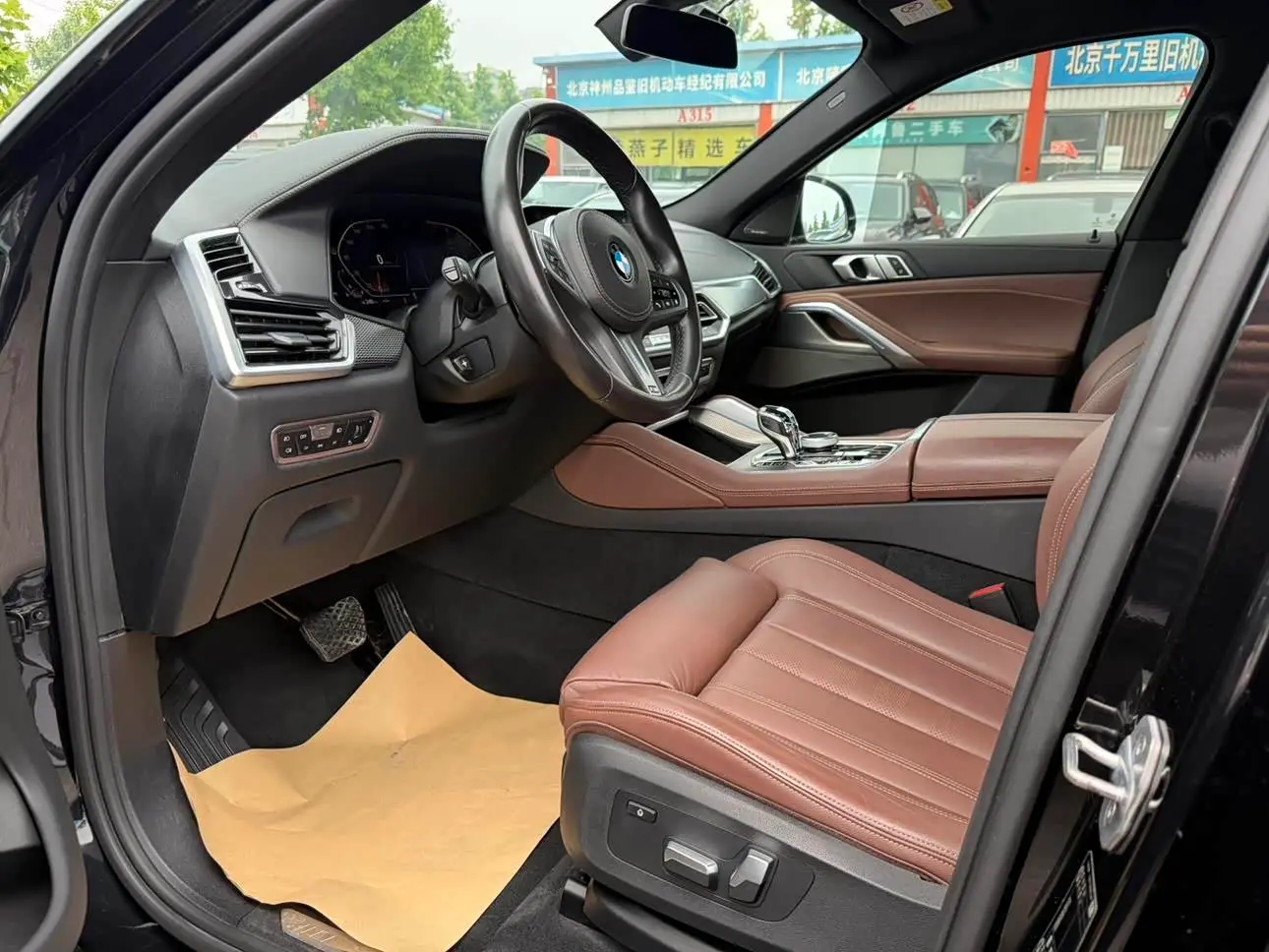 BMW X6 2020 — Фото 4/16
