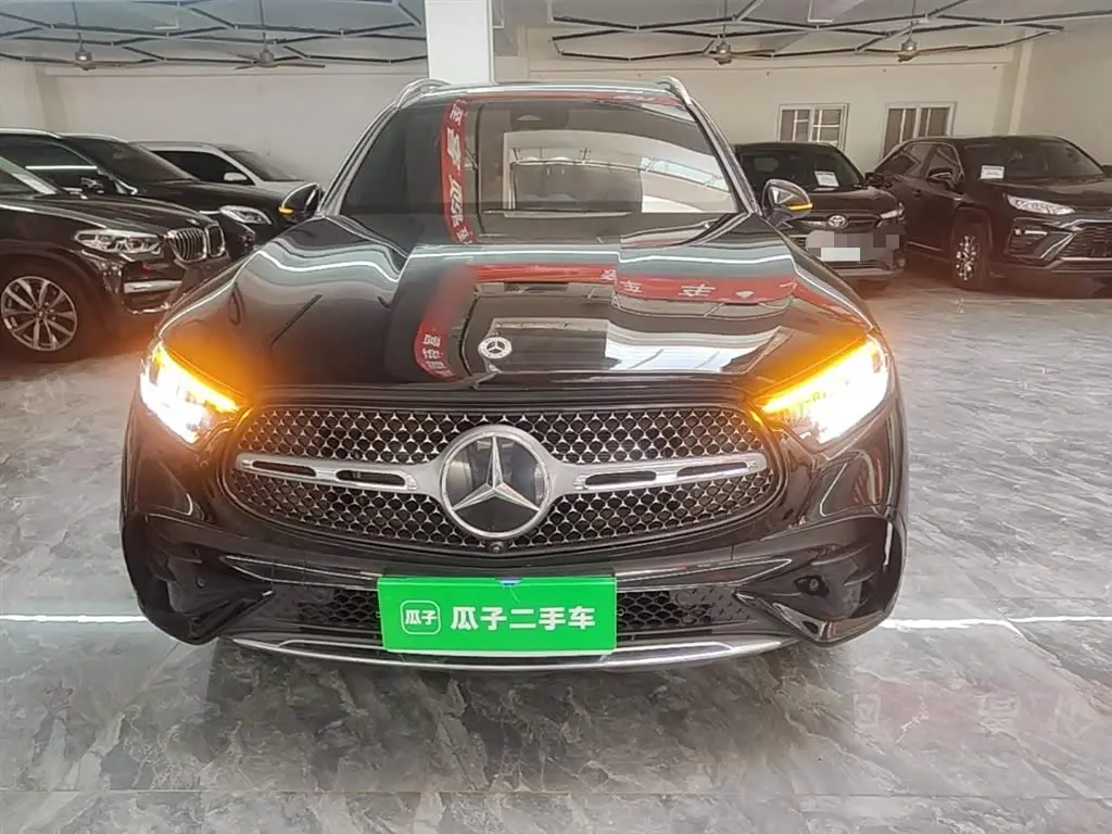 Mercedes-Benz GLC 2023 — Фото 3/20