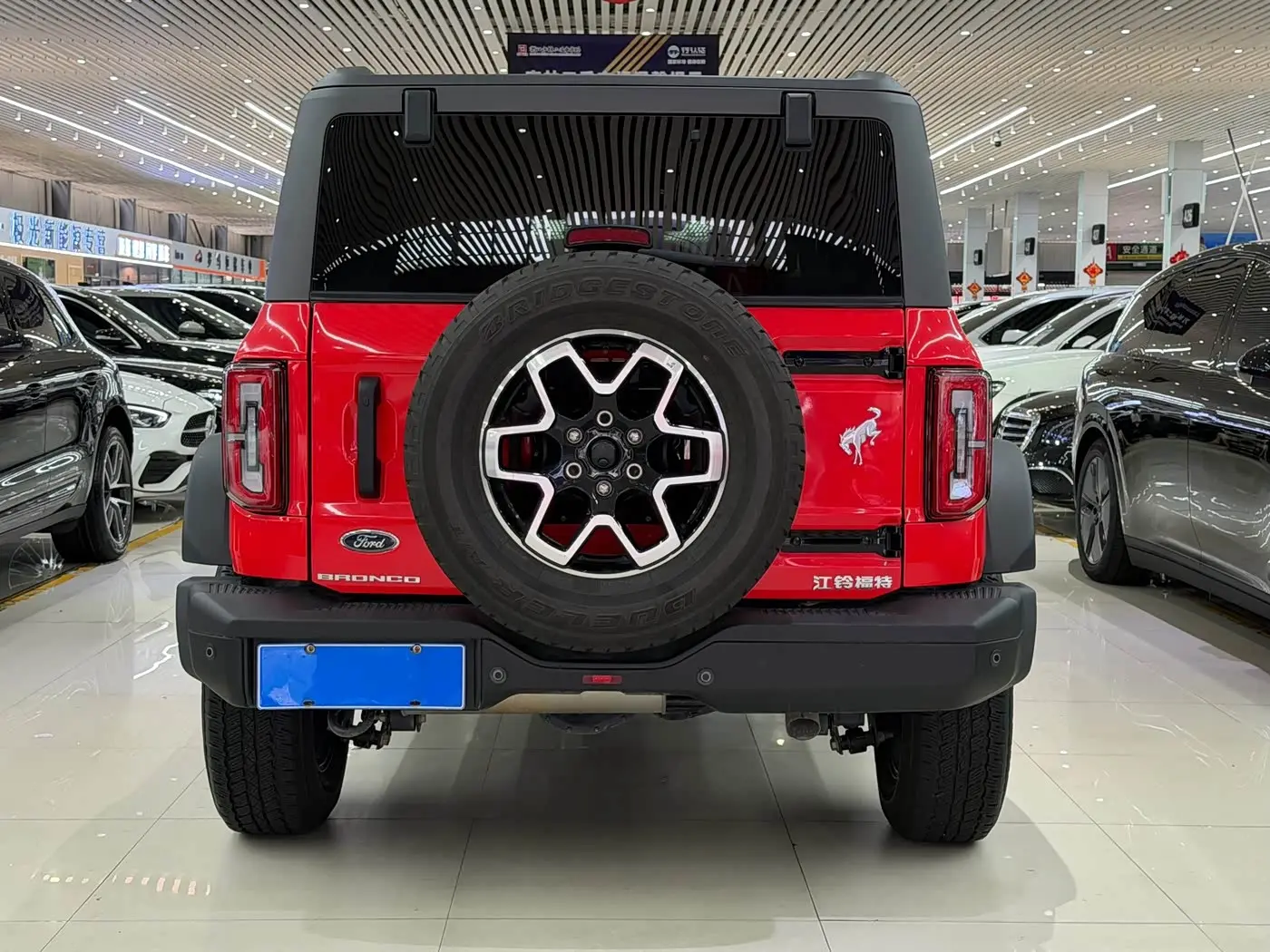 Ford Bronco 2024 — Photo 5/11