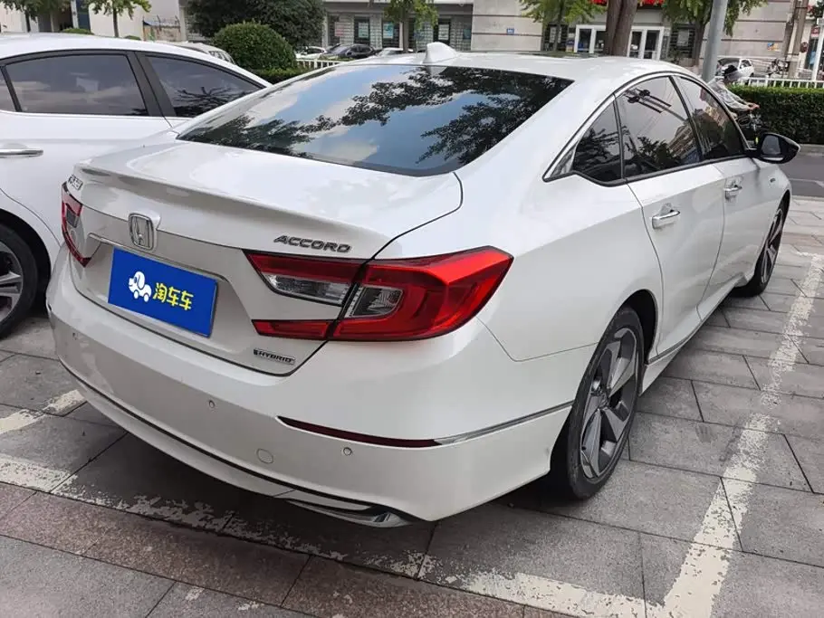 Honda Accord 2020 — Photo 3/16