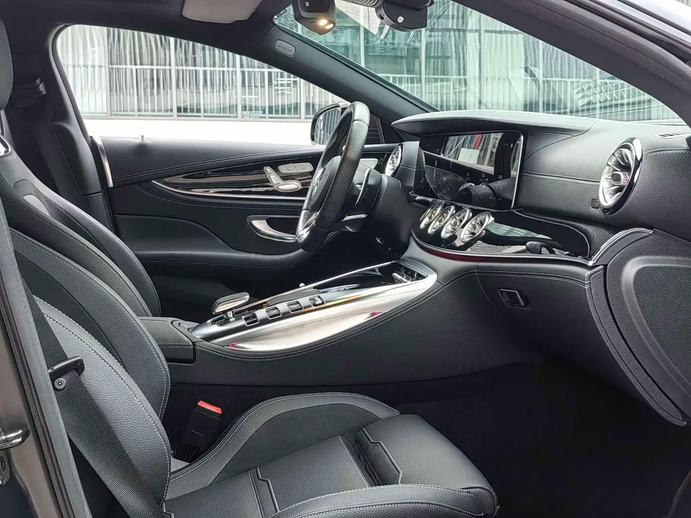 Mercedes-Benz AMG GT 2021 — Фото 18/20