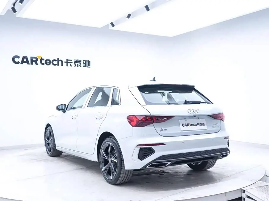 Audi A3 2023 — Şəkil 18/20
