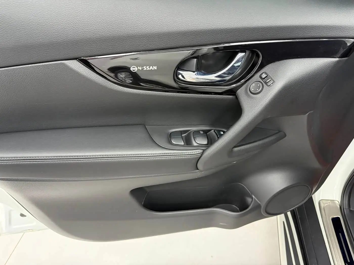 Nissan X-Trail 2022 — Photo 13/20