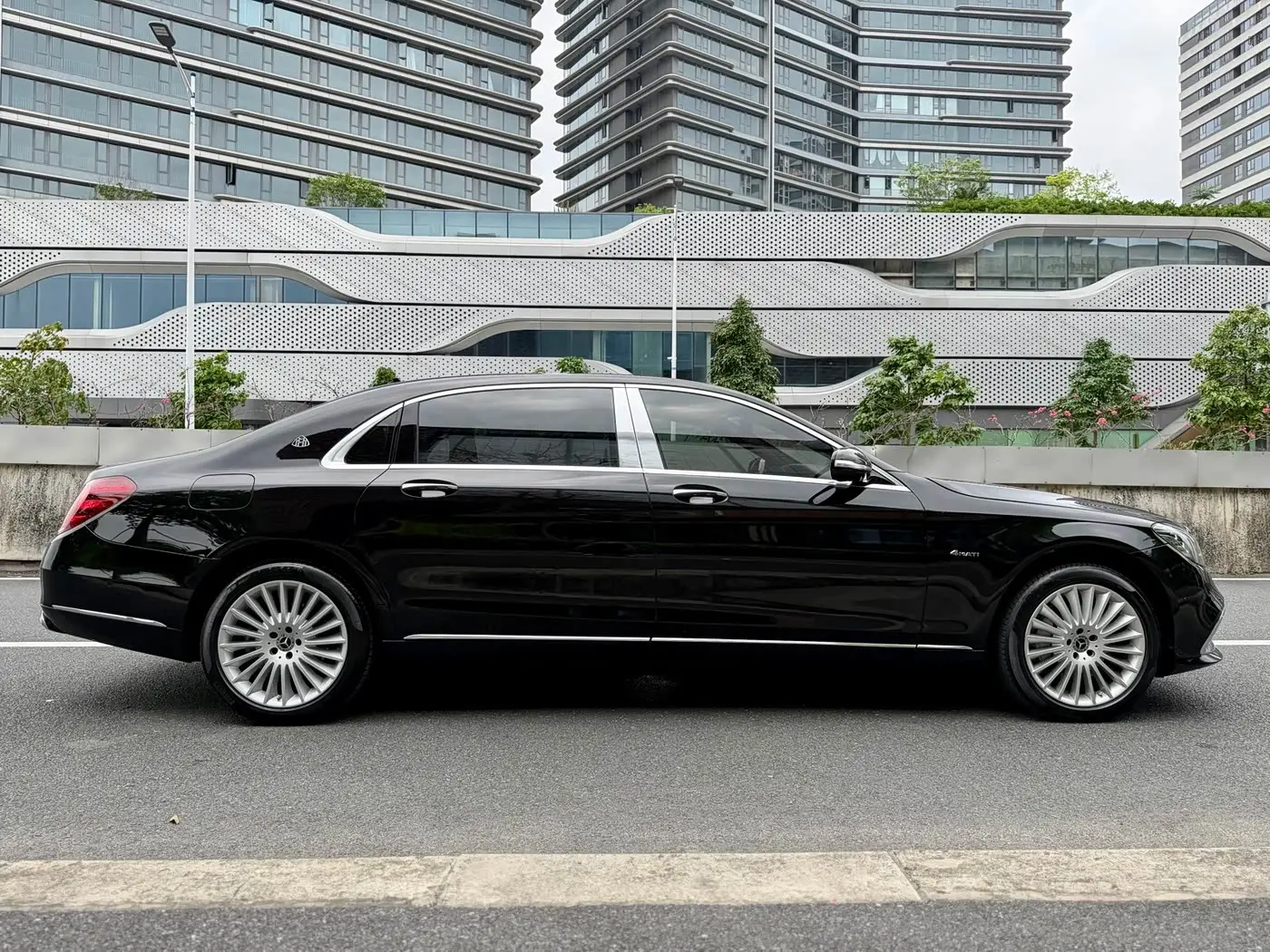Mercedes-Benz Maybach S-Class 2018 — Şəkil 7/20