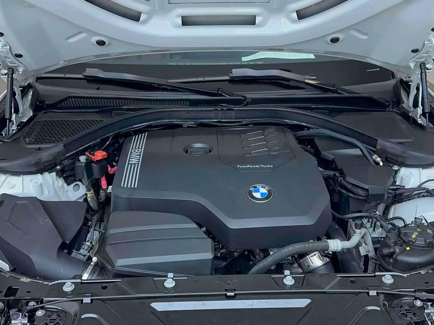 BMW 3 Series 2023 — Фото 11/20