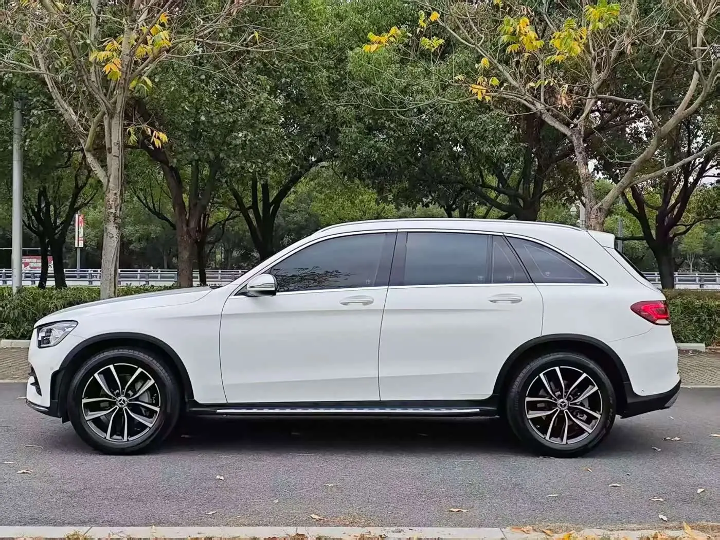 Mercedes-Benz GLC 2021 — Şəkil 7/9