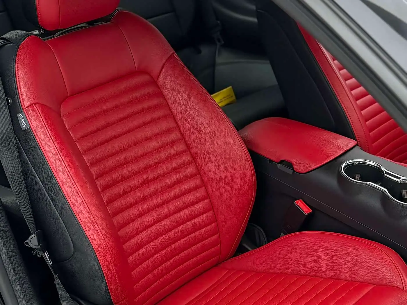 Ford Mustang 2016 — Photo 10/17