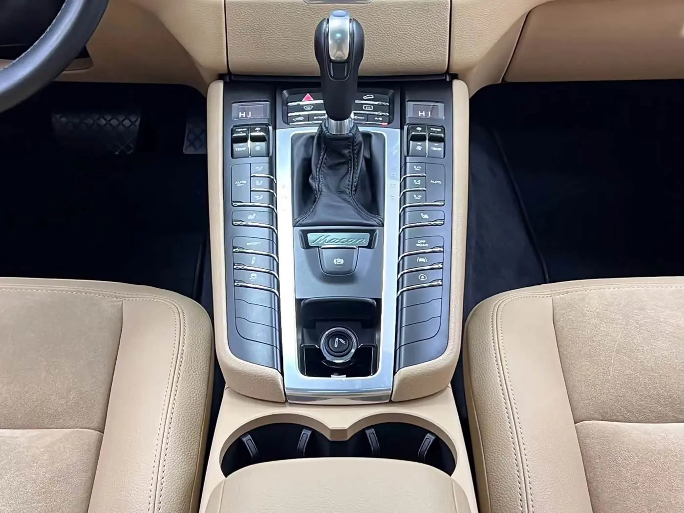 Porsche Macan 2017 — Photo 17/20