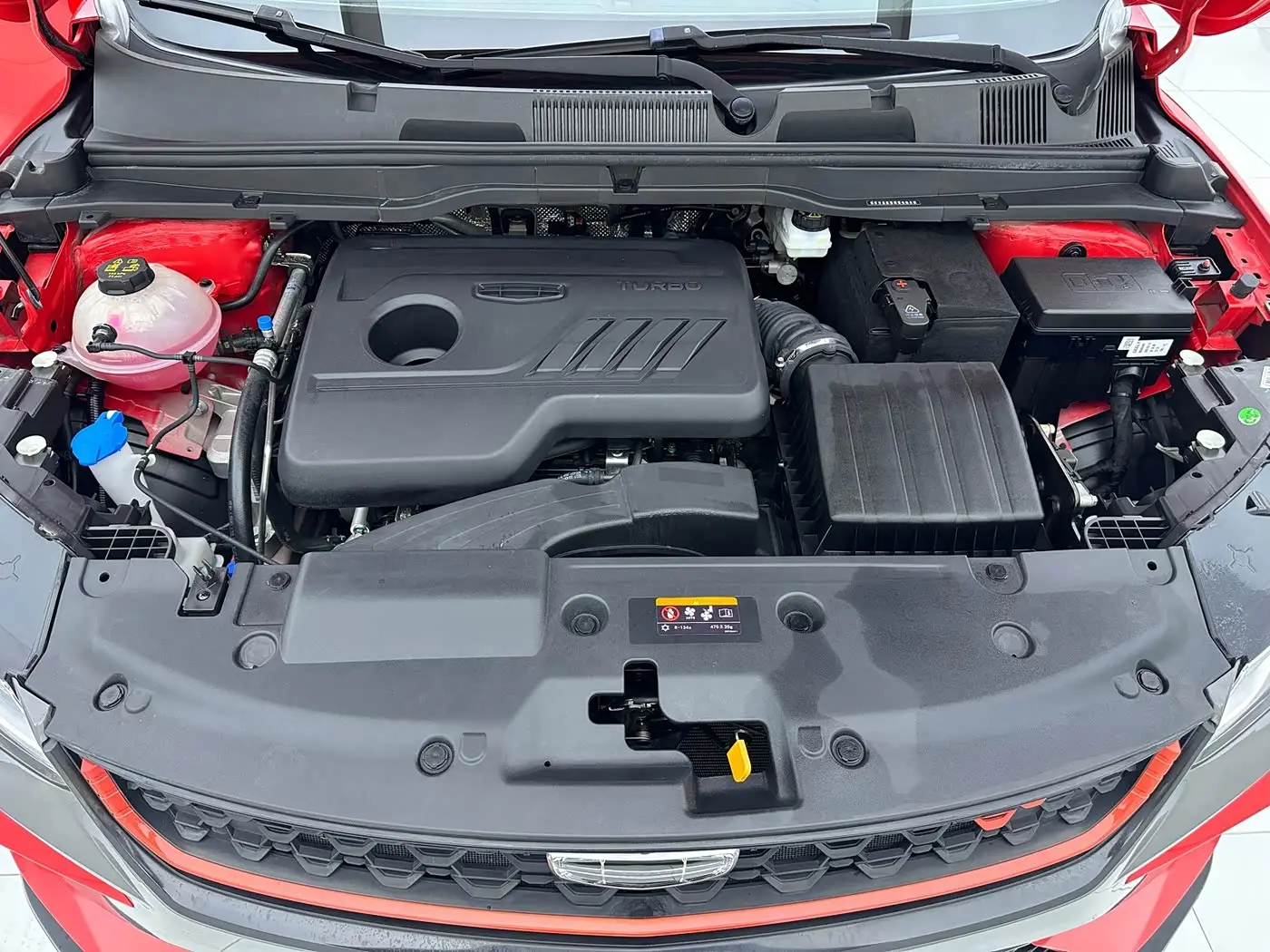 Geely Binyue 2022 — Photo 17/18
