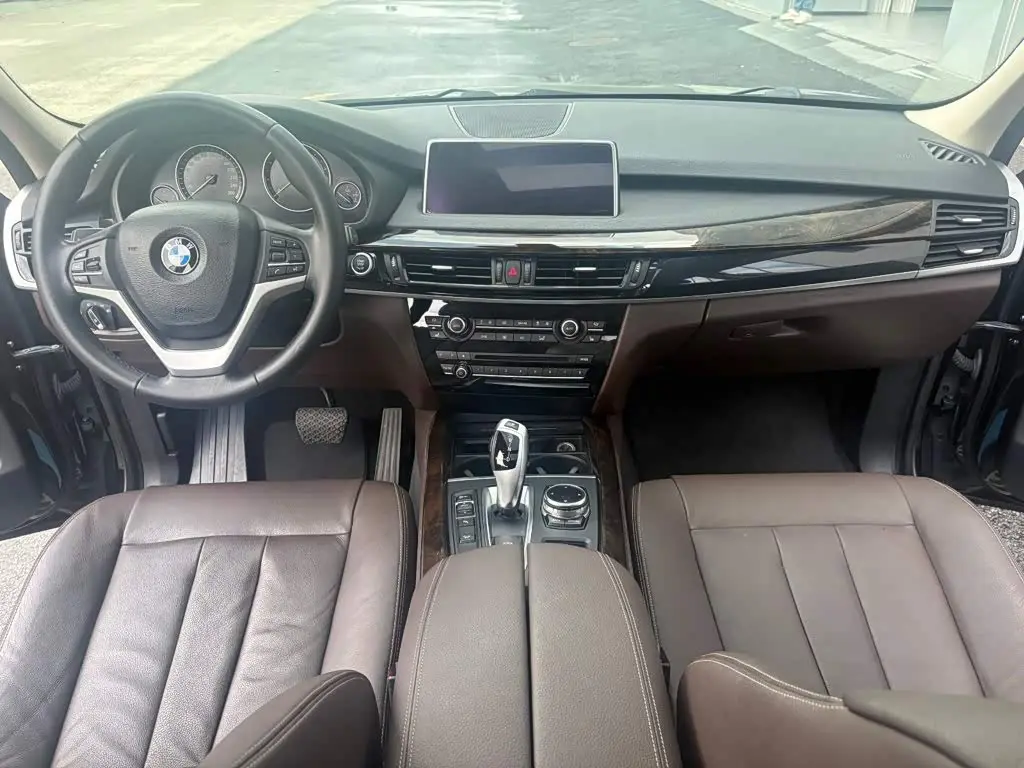 BMW X5 2014 — Photo 5/14