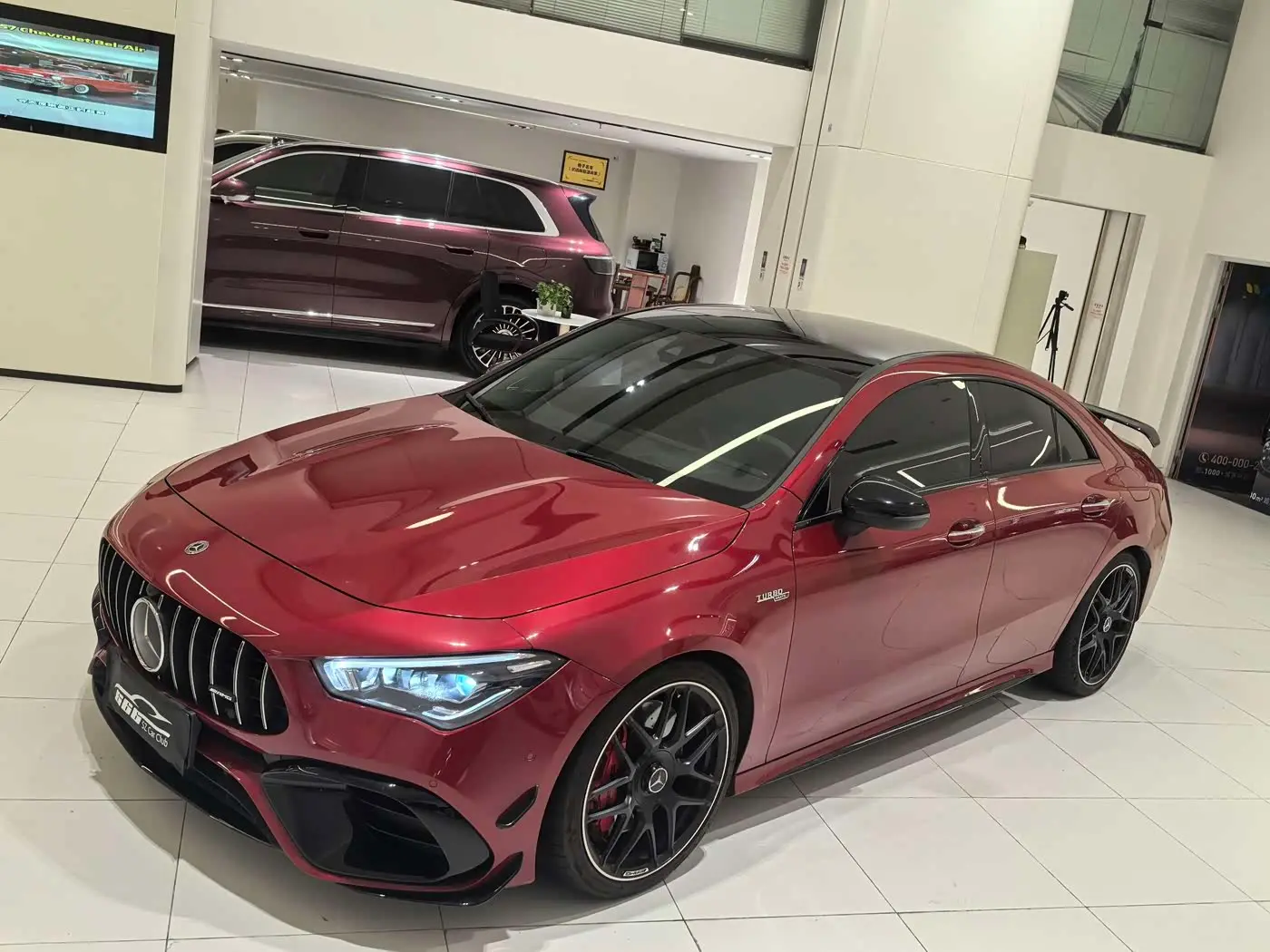 Mercedes-Benz CLA AMG 2023 — Фото 4/18