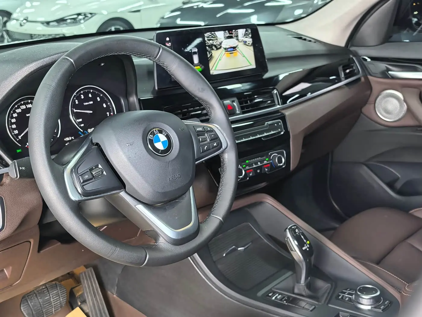 BMW X1 2023 — Фото 11/20