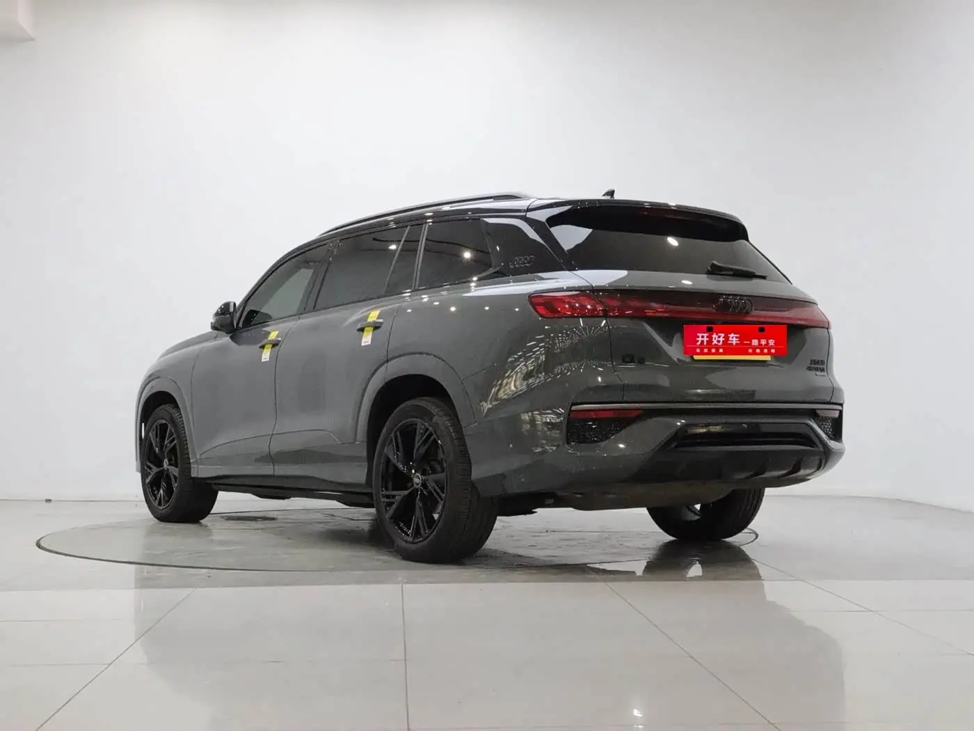 Audi Q6 2024 — Photo 6/20