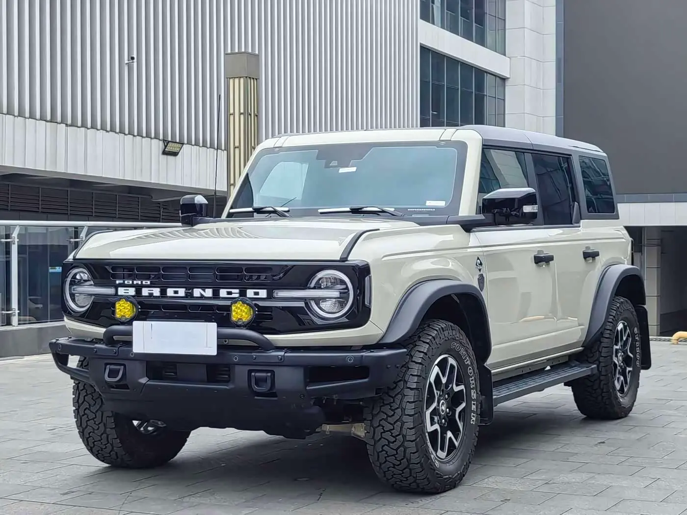 Ford Bronco 2024 — Photo 1/14
