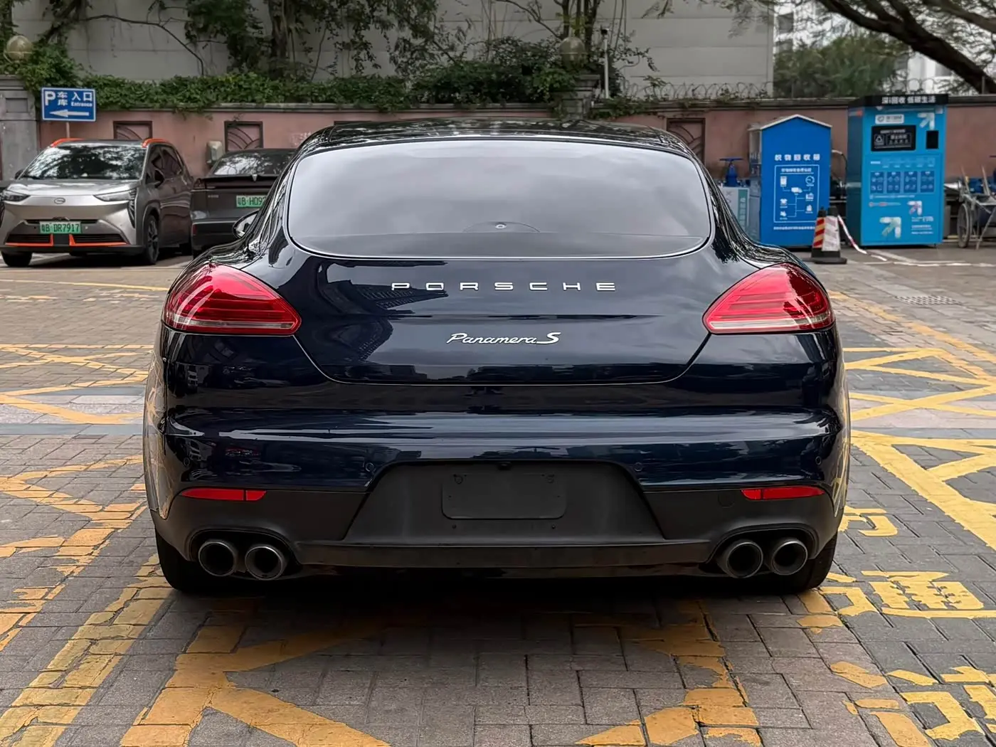 Porsche Panamera 2014 — Photo 10/20