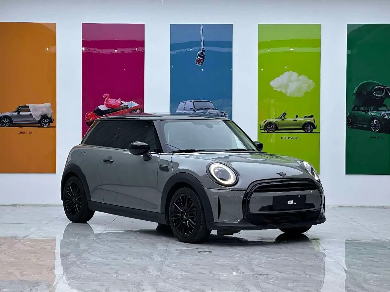 MINI MINI 2022 — Photo 1/15