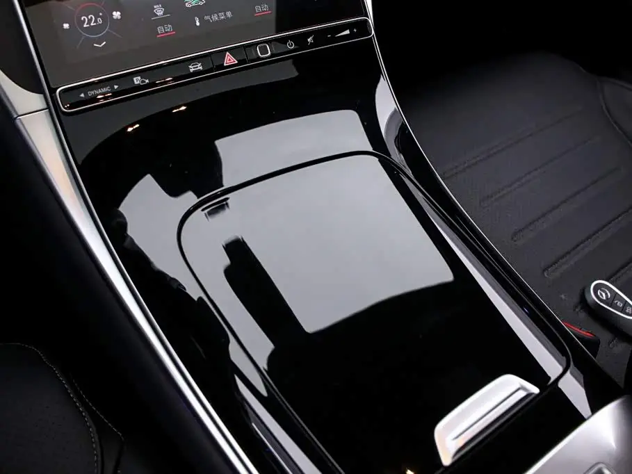 Mercedes-Benz GLC 2023 — Фото 10/19