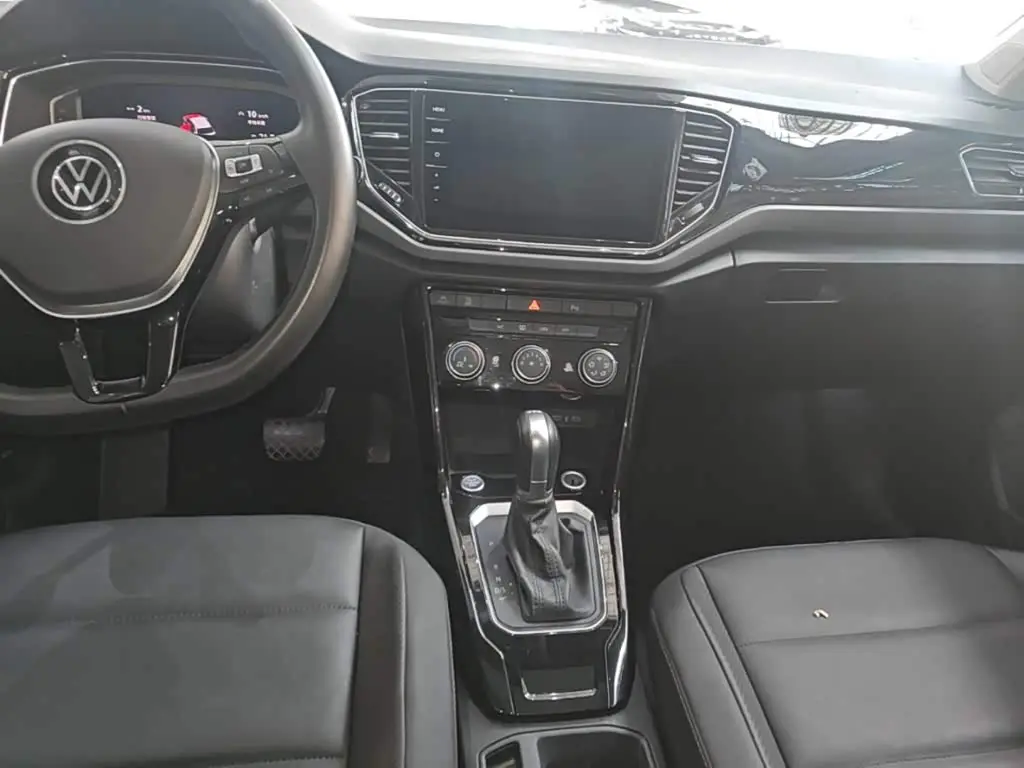 Volkswagen T-ROC 2022 — Photo 14/20