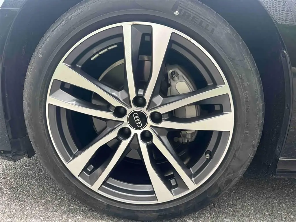 Audi A6L 2024 — Photo 19/20