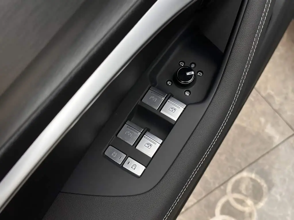 Audi A7L 2024 — Photo 16/20