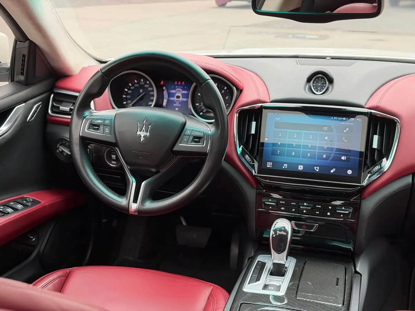 Maserati Ghibli 2015 — Photo 7/10