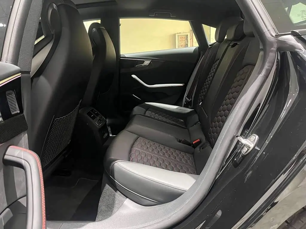 Audi RS 5 2024 — Photo 10/15