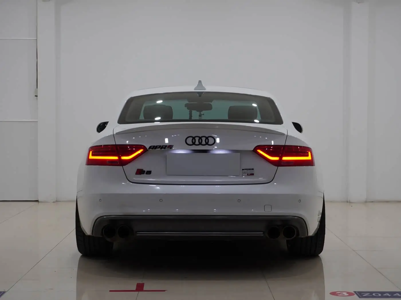 Audi S5 2012 — Photo 6/13