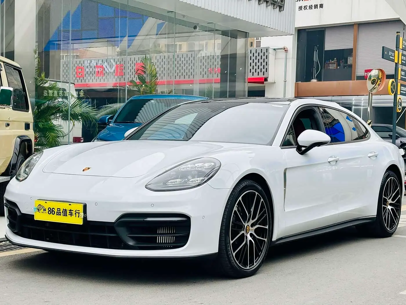 Porsche Panamera 2021 — Şəkil 1/16
