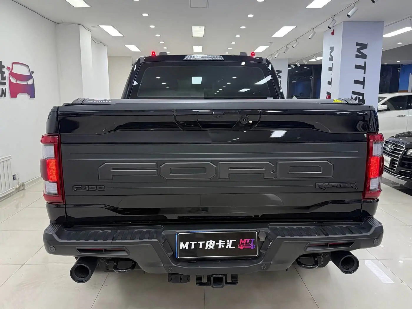 Ford F-150 Raptor 2023 — Фото 16/17