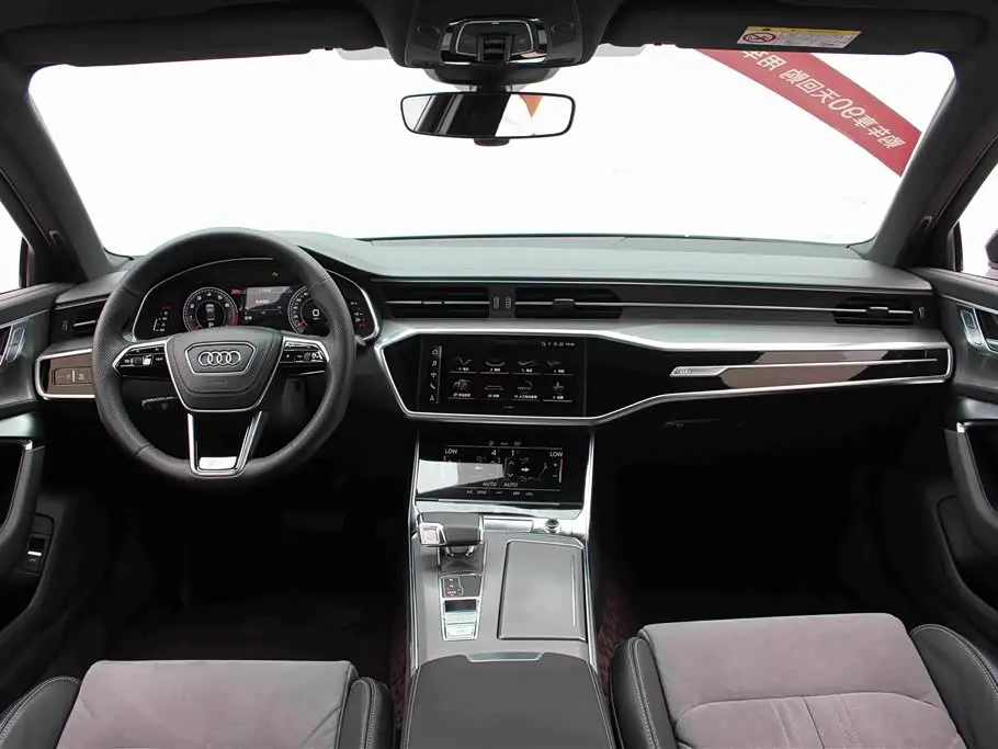 Audi A6L 2025 — Photo 6/17