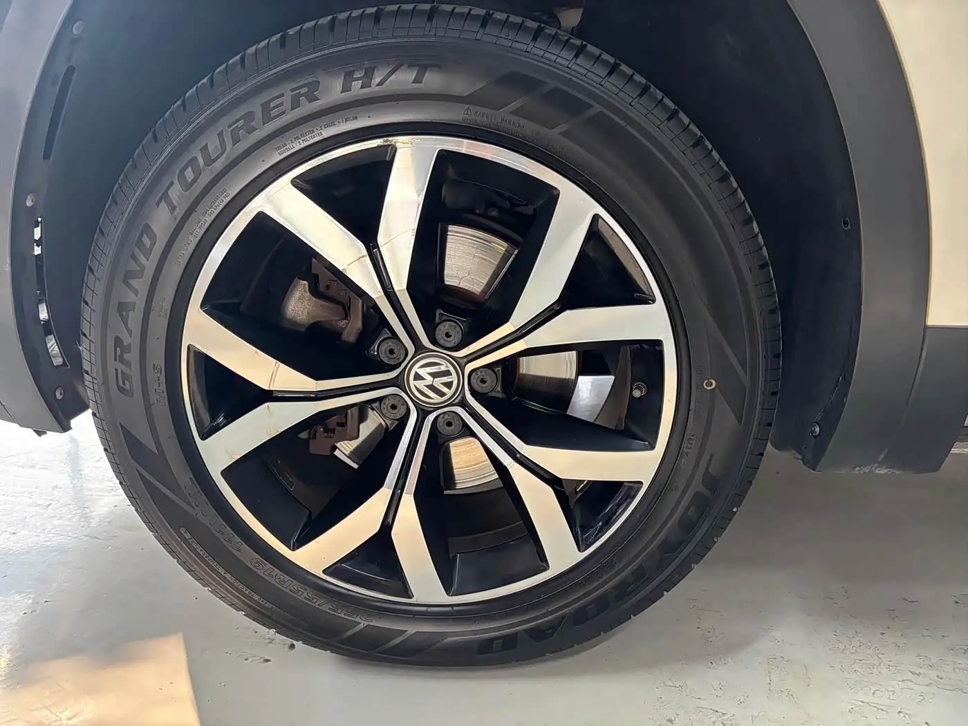 Volkswagen Teramont 2017 — Фото 13/15