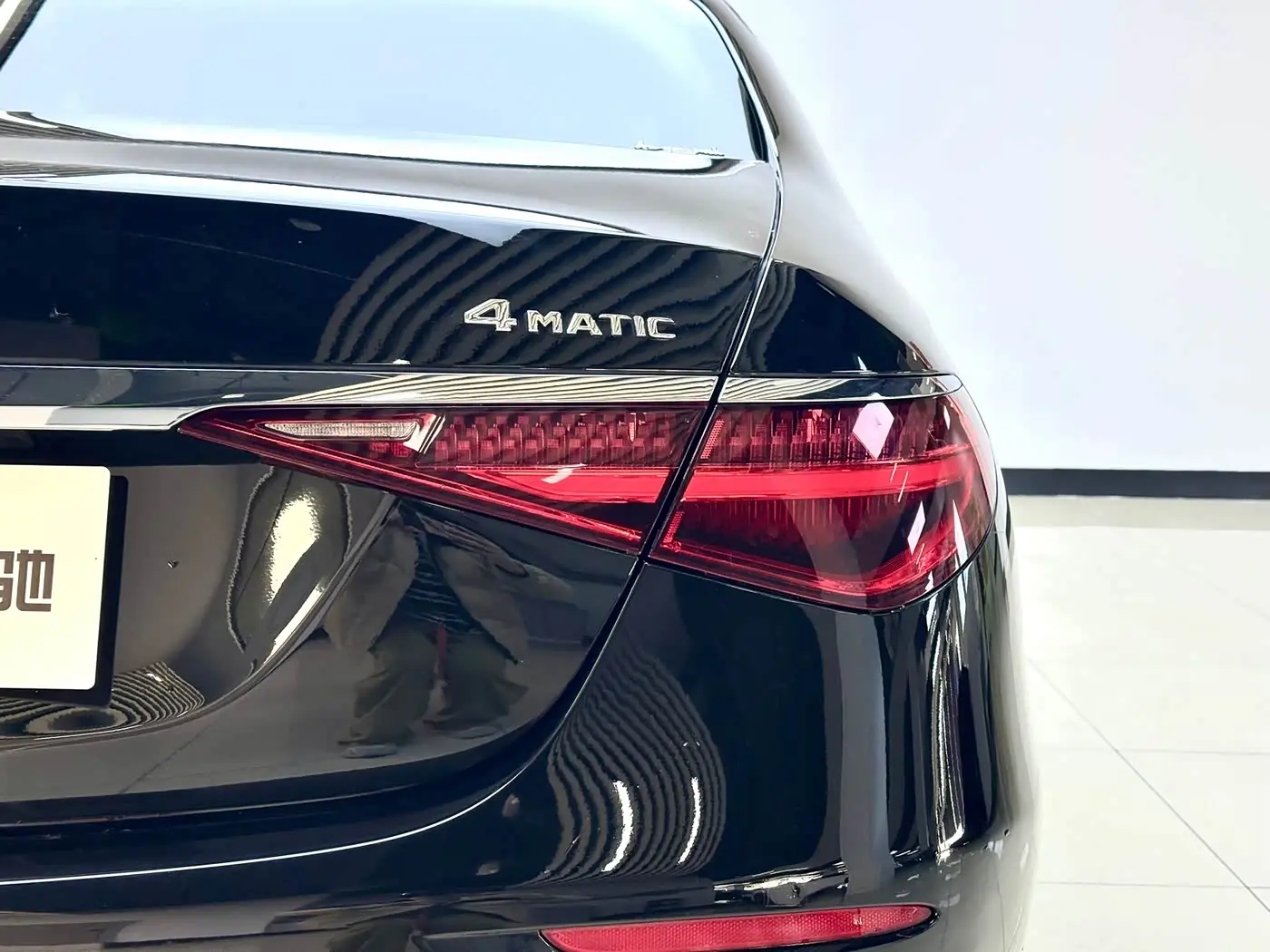 Mercedes-Benz S-Class 2021 — Photo 7/20
