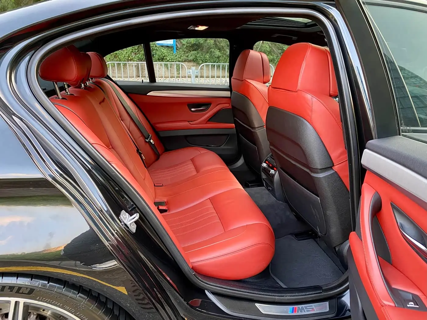 BMW M5 2015 — Photo 12/20